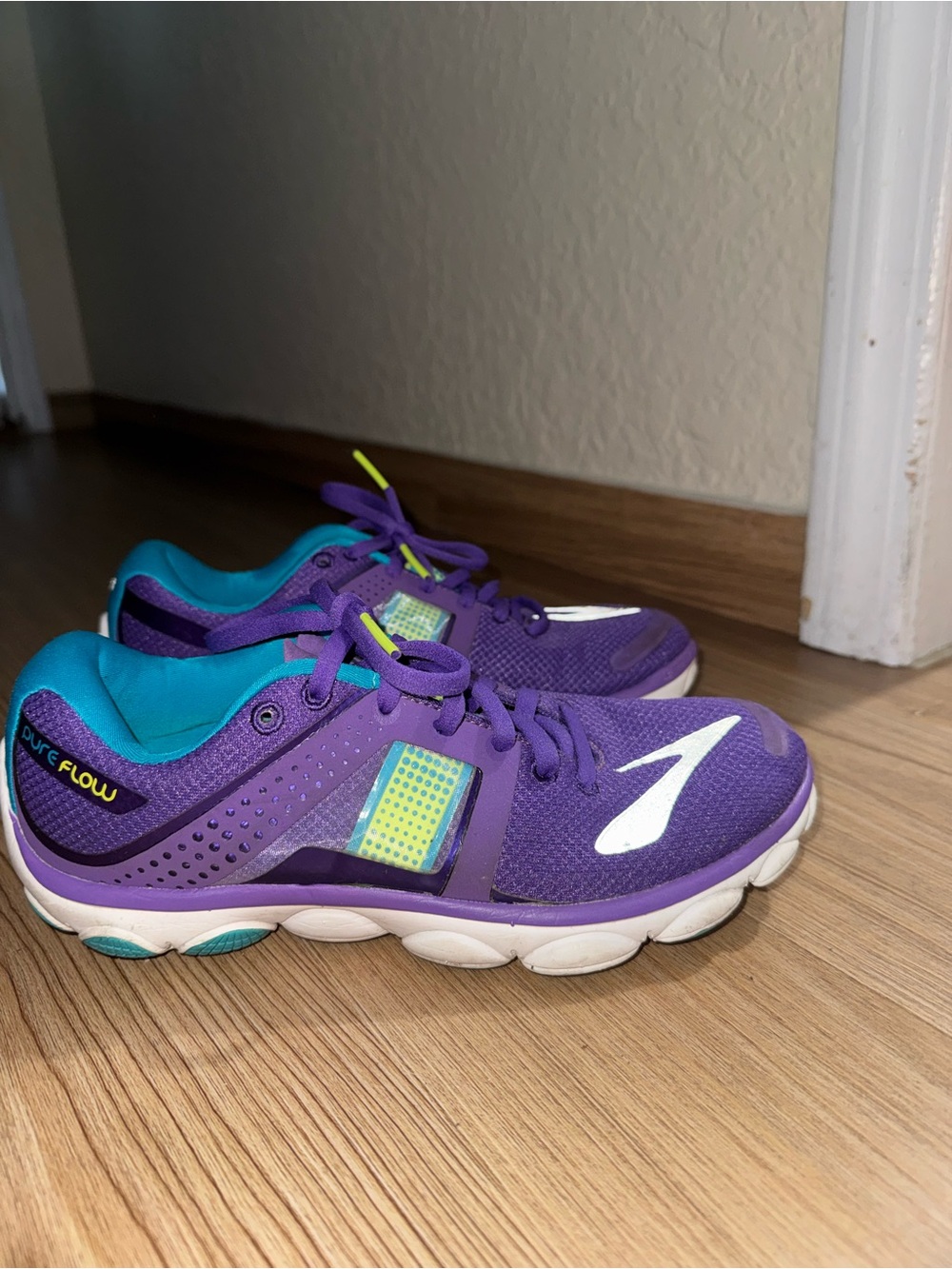 Brooks Purple & Teal Running Sneakers